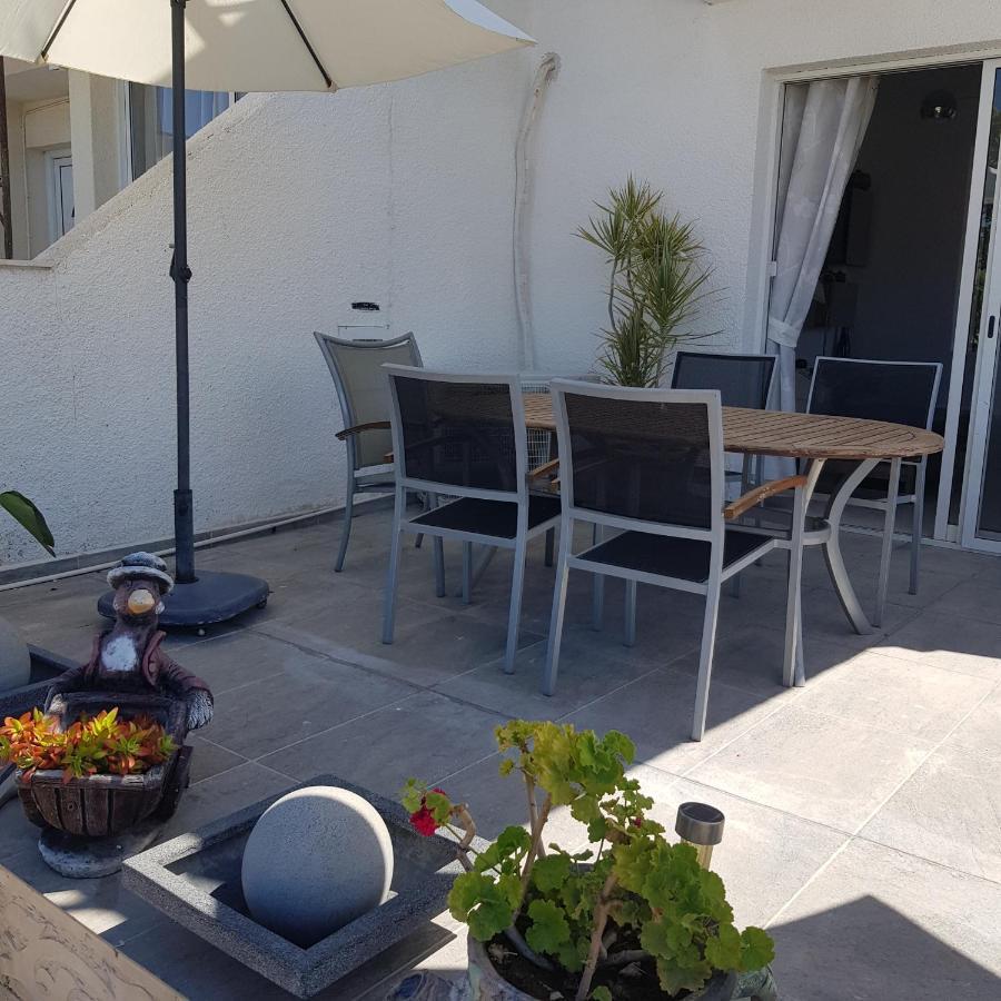 شقة Peaceful Townhouse With Private Pool Near The Sea بافوس المظهر الخارجي الصورة